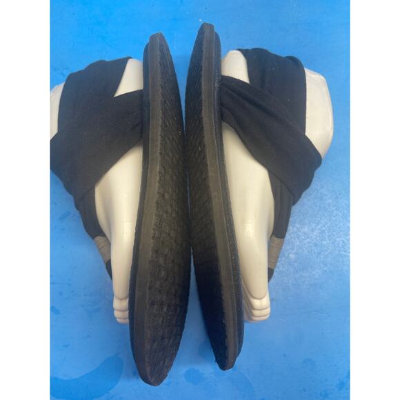 Women's Sanuk Yoga Sling 2 Sandals Flip Flops Size 9 Solid Black - Picture 9 of 11